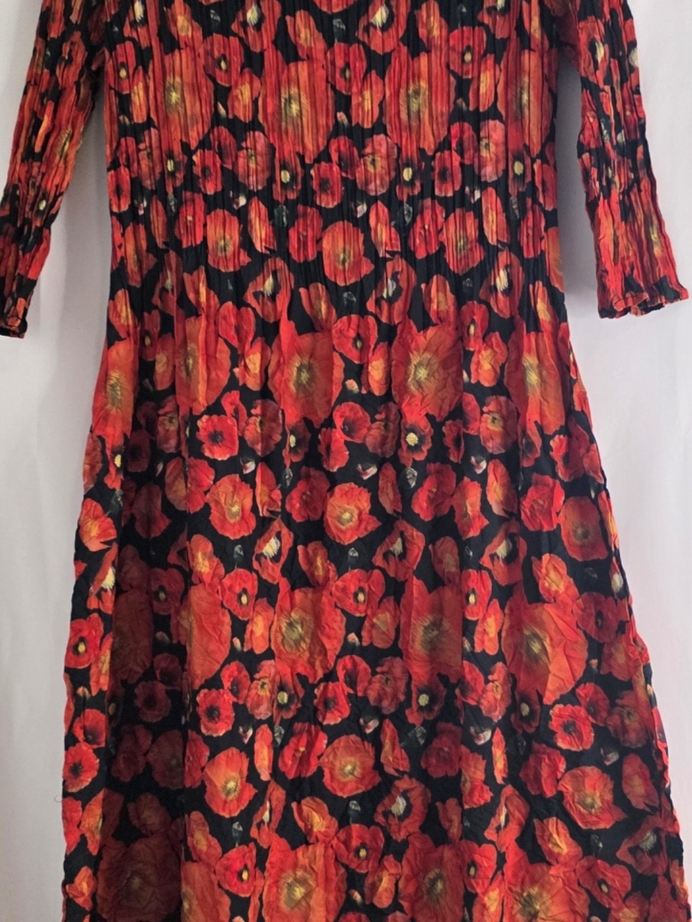 Alquema Crinkle Floral Maxi Dress | Red Poppy Print | 3/4 Sleeve | Size 1 - Picture 5 of 10